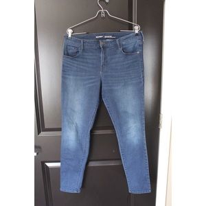 Old Navy Rockstar Jeans